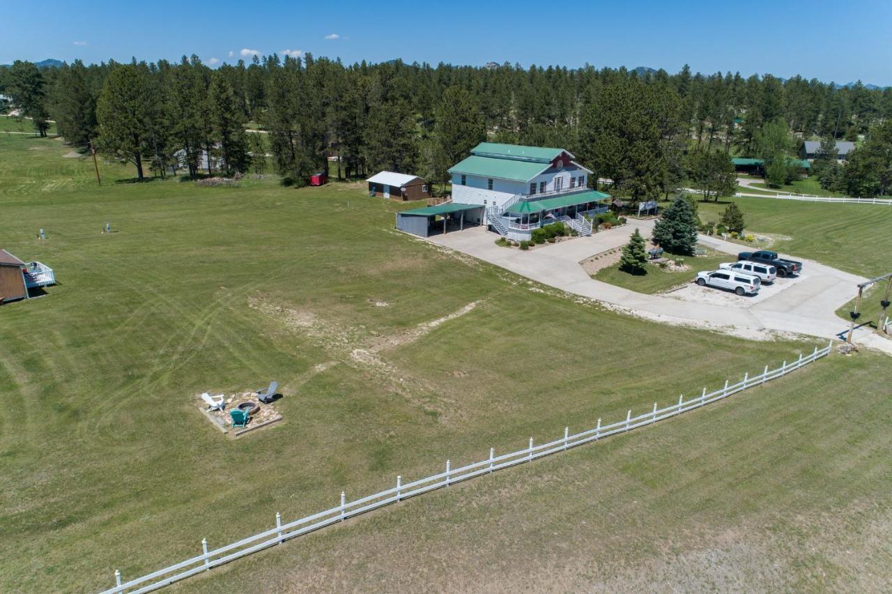 Eagle'S Landing Lodge Custer Exterior foto